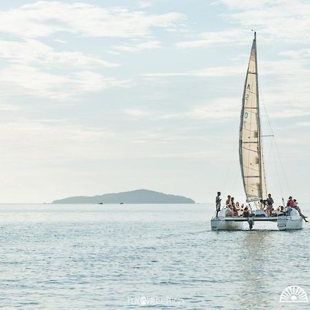 Tranquilo Resorts Cape Maclear Exterior photo